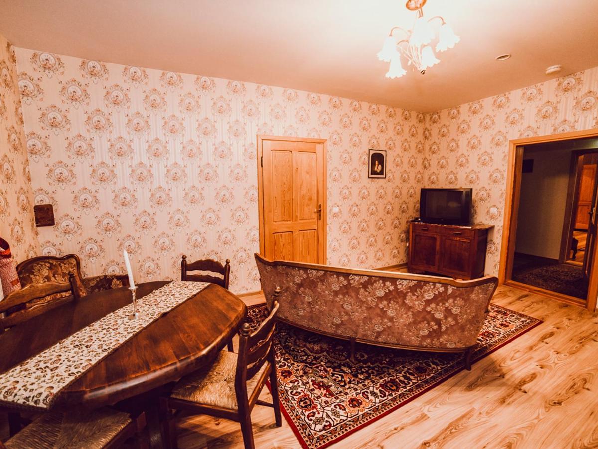 Palac Kursko Exterior photo